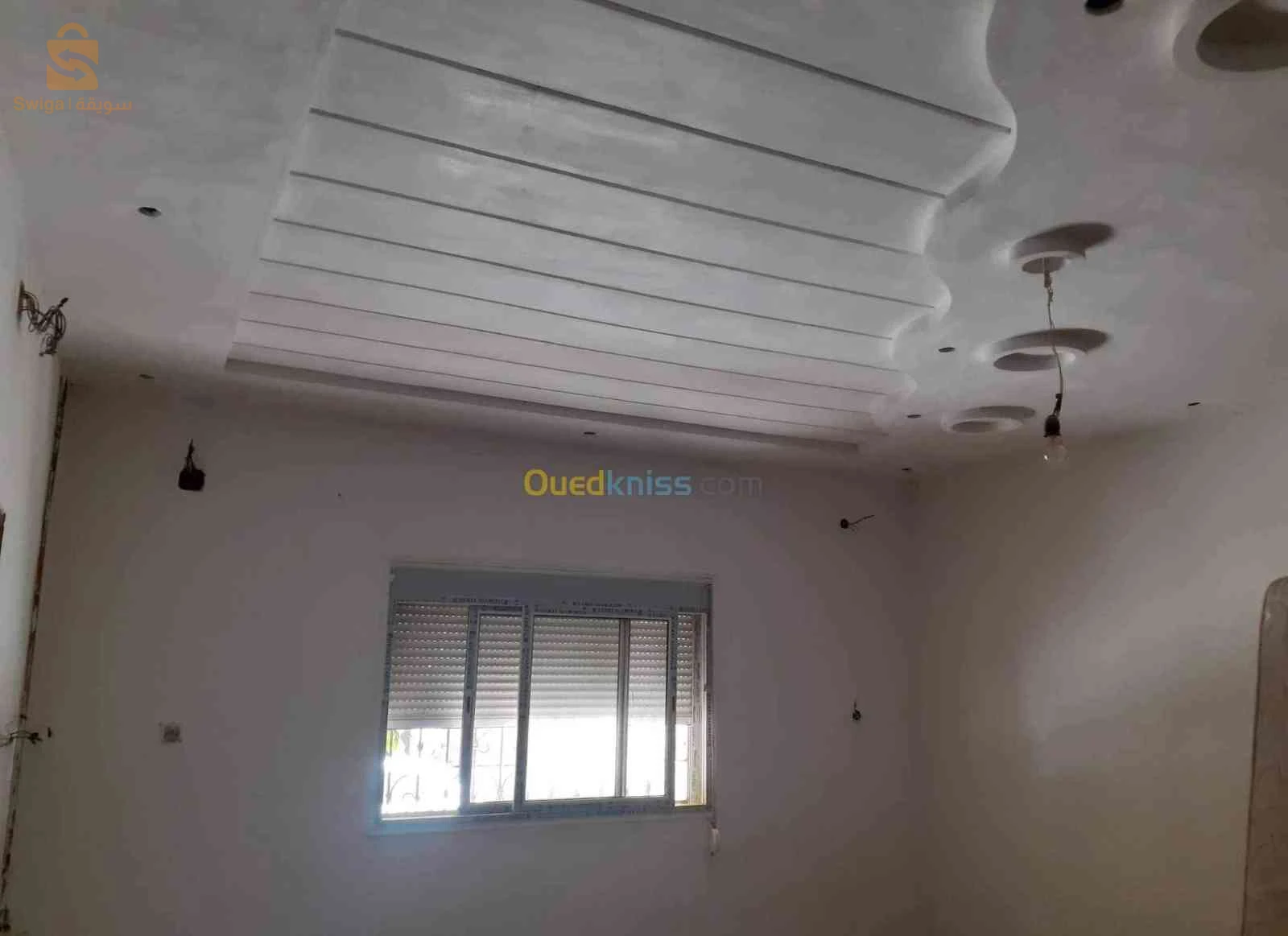 للبيع فلل سكنية عدد الغرف8 13 تلمسان