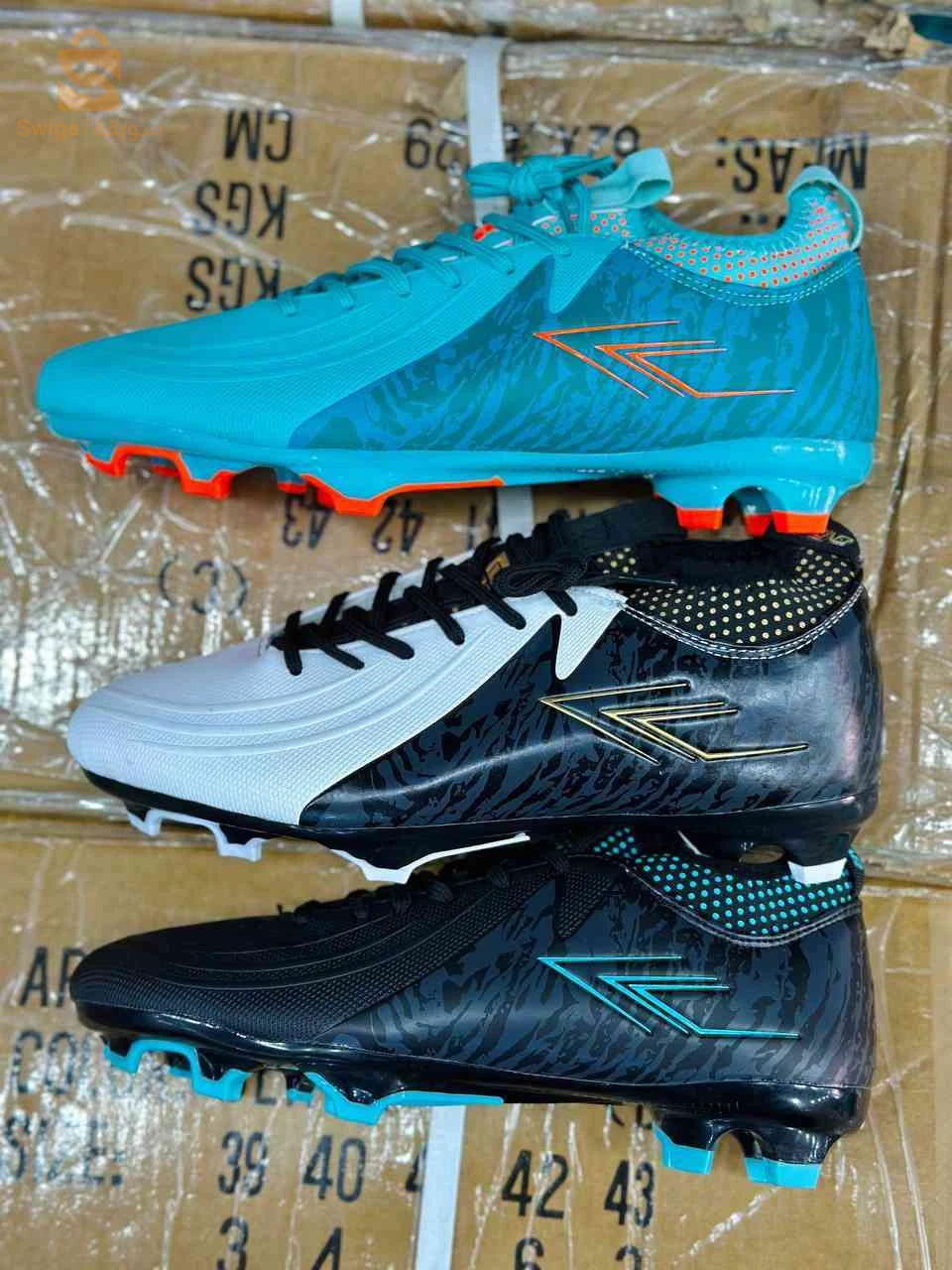 ملابس وأحذية رياضية 