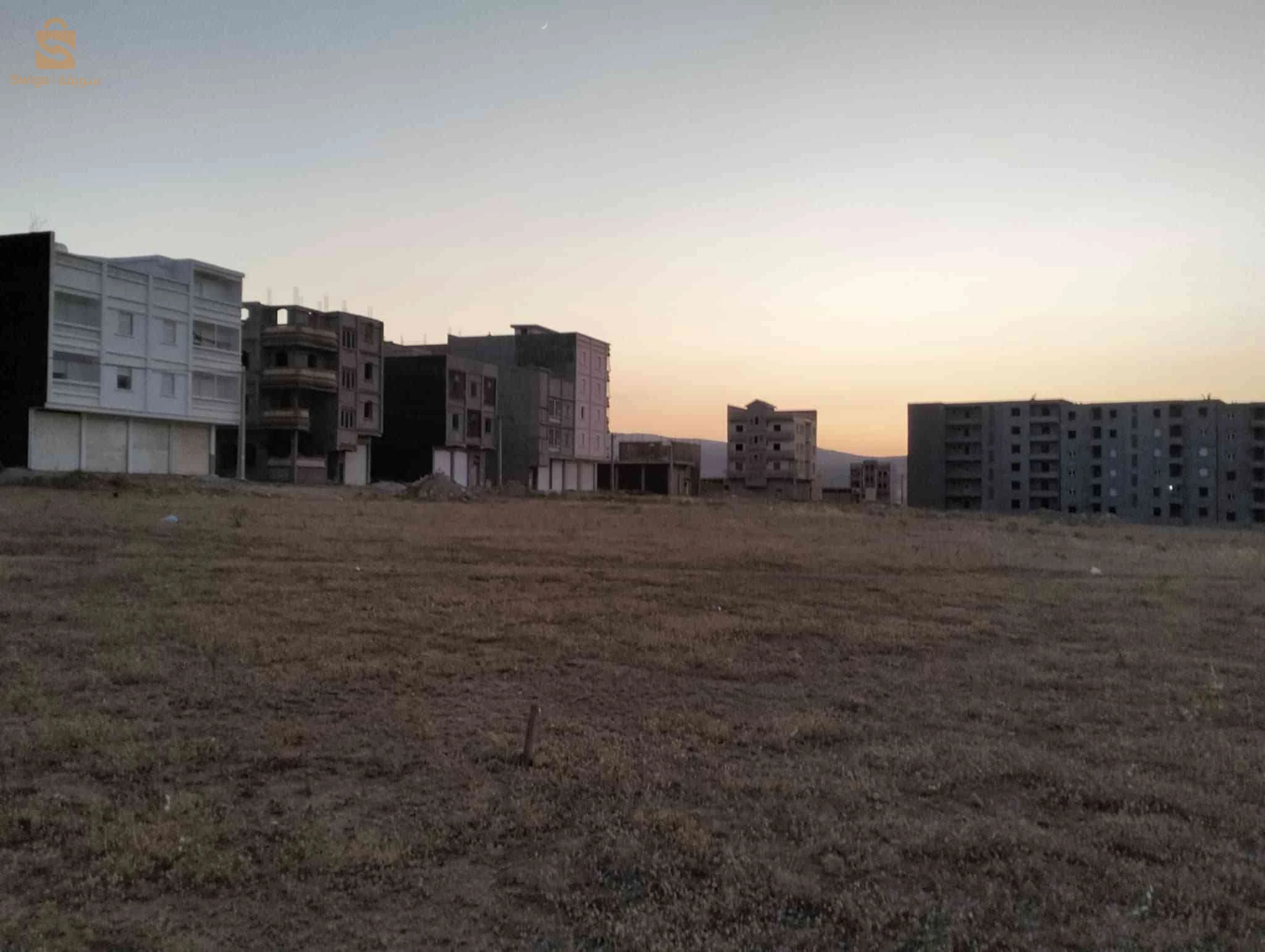 À vendre Autres biens immobiliers les chambres  5 BATNA