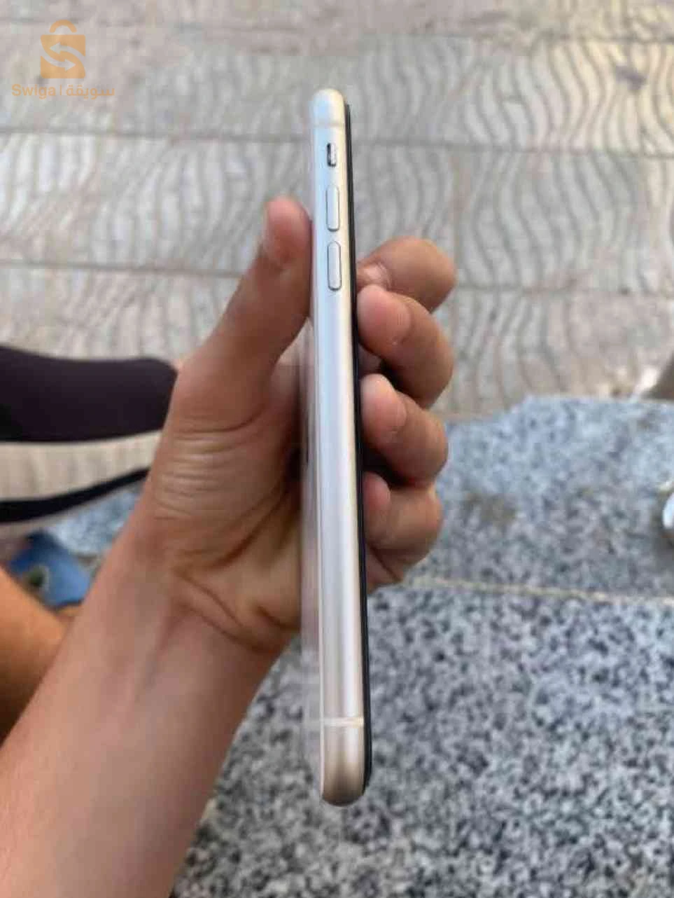 ايفون 11 للبيع