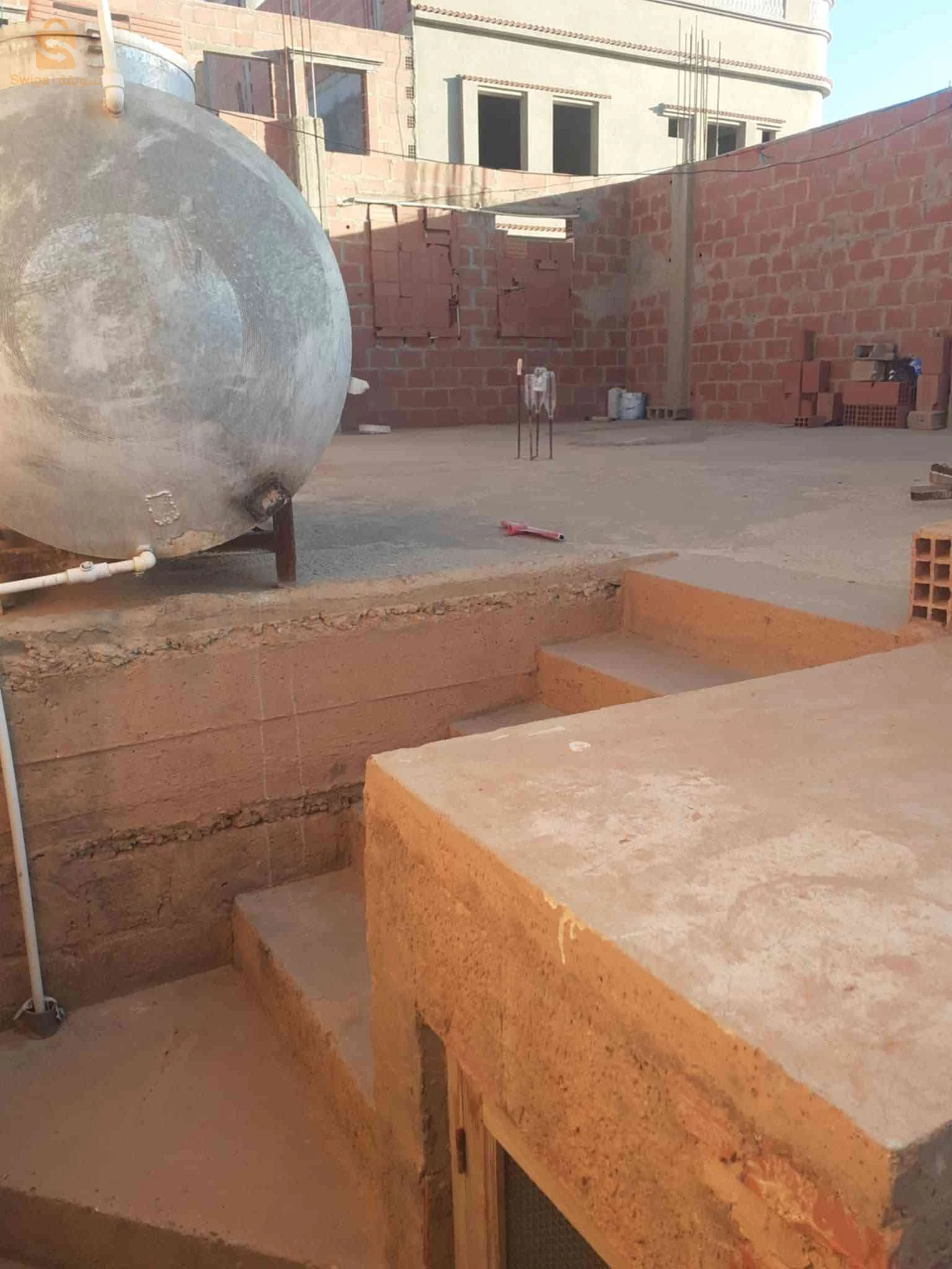 للبيع بيوت شعبية عدد الغرف3 5 باتنة