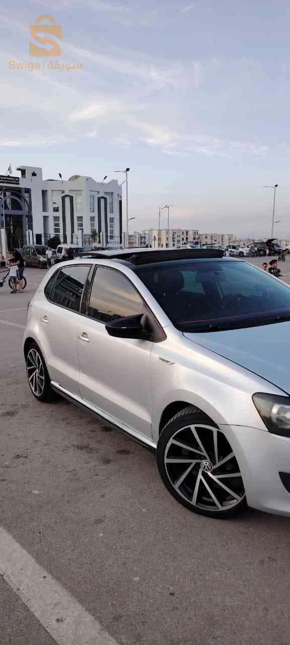Volkswagen Polo 2013 25 CONSTANTINE