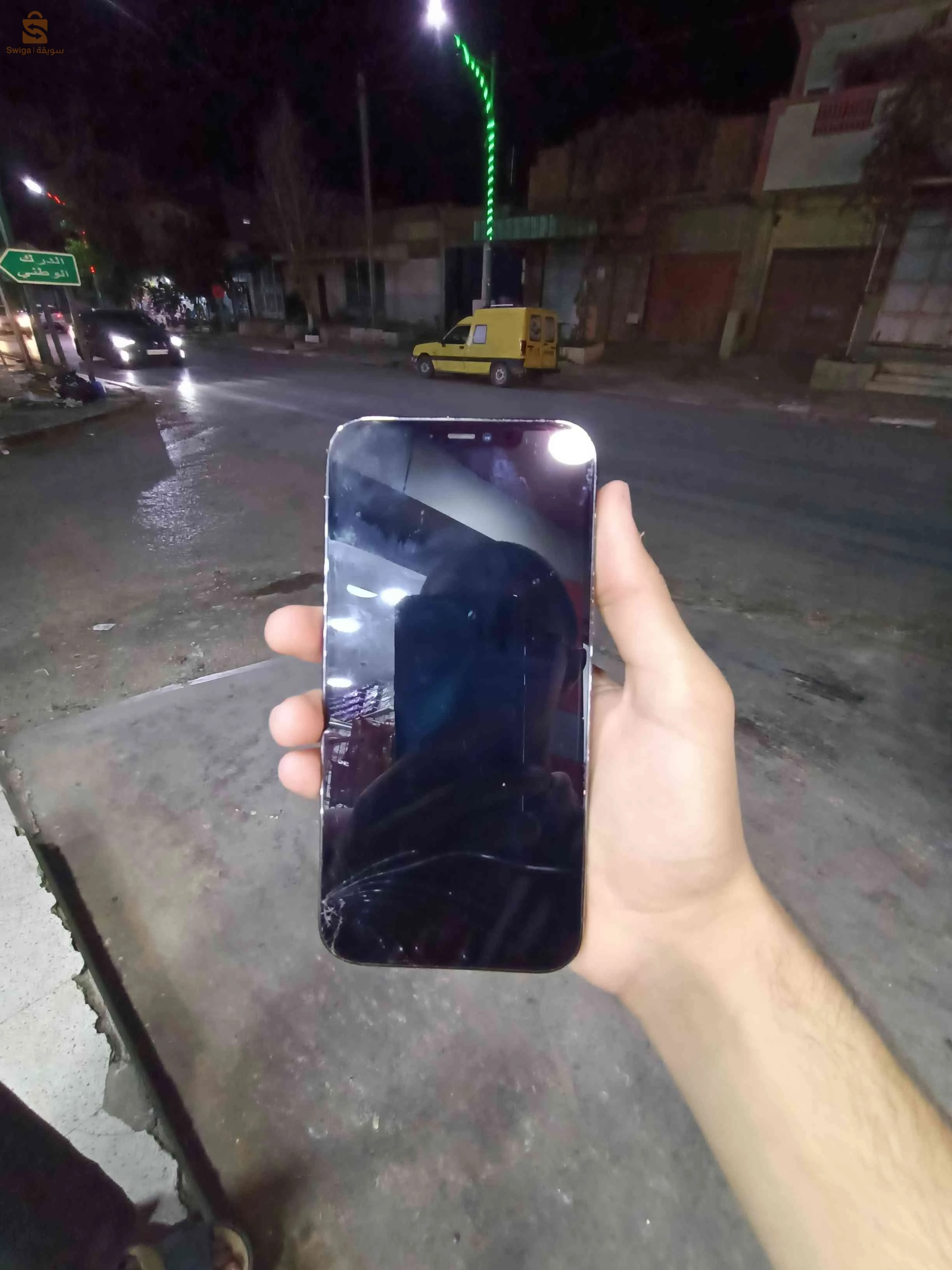 ايفون 12Pro Max للبيع