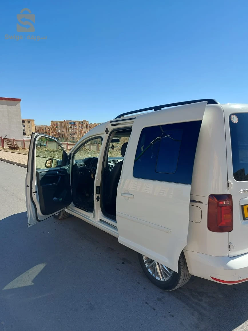 فولكس واجن Caddy 2019 26 المدية