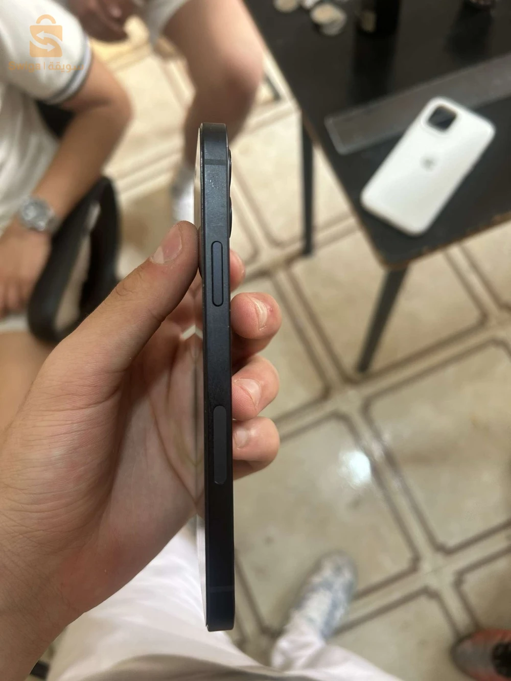 ايفون 12 للبيع