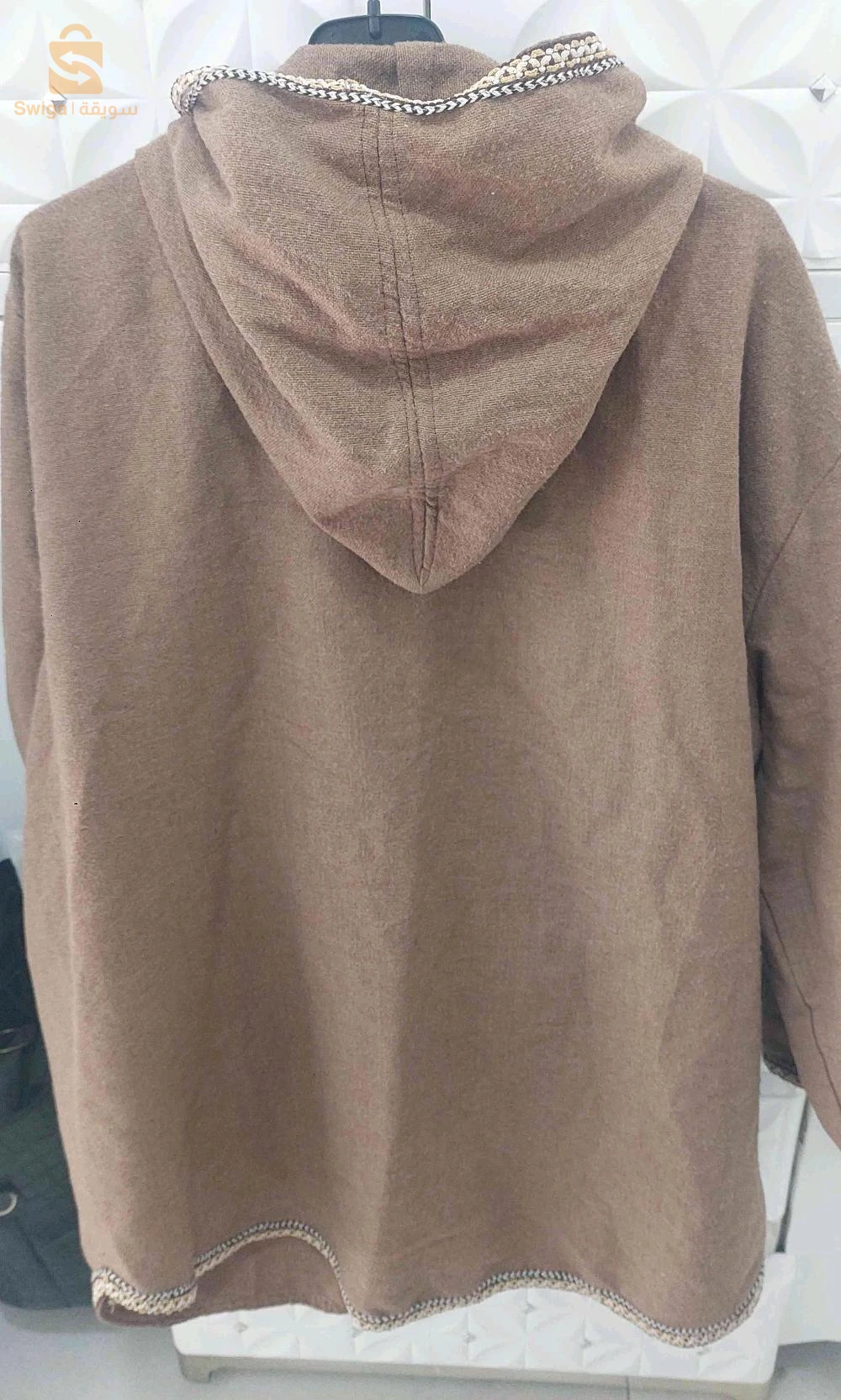 معاطف و جاكيتات 