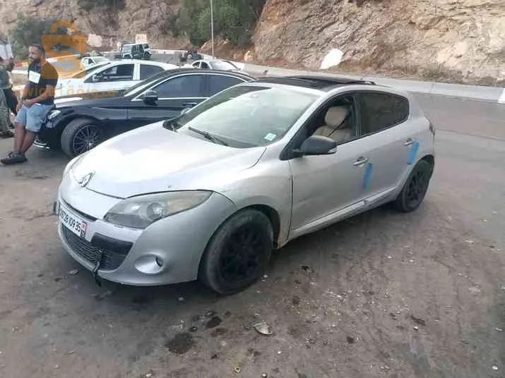 Renault Megane 2009 35 BOUMERDES