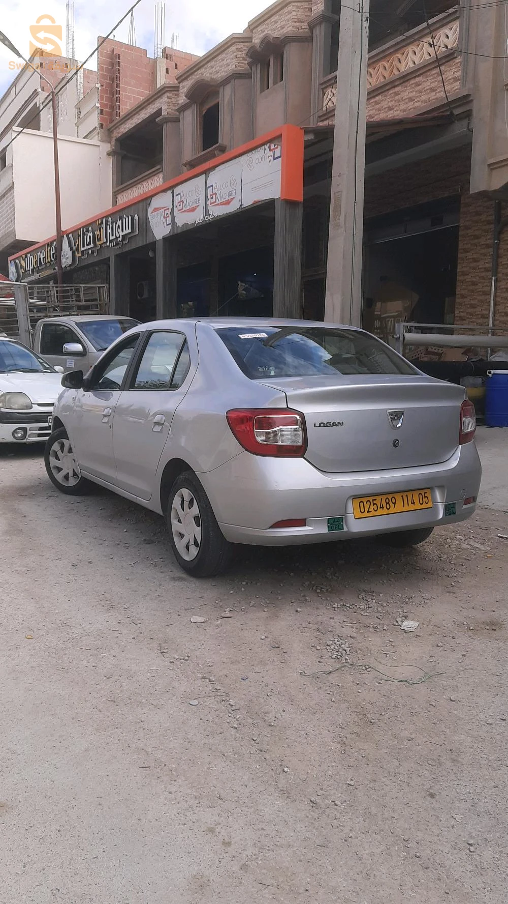Dacia Logan 2014 5 BATNA