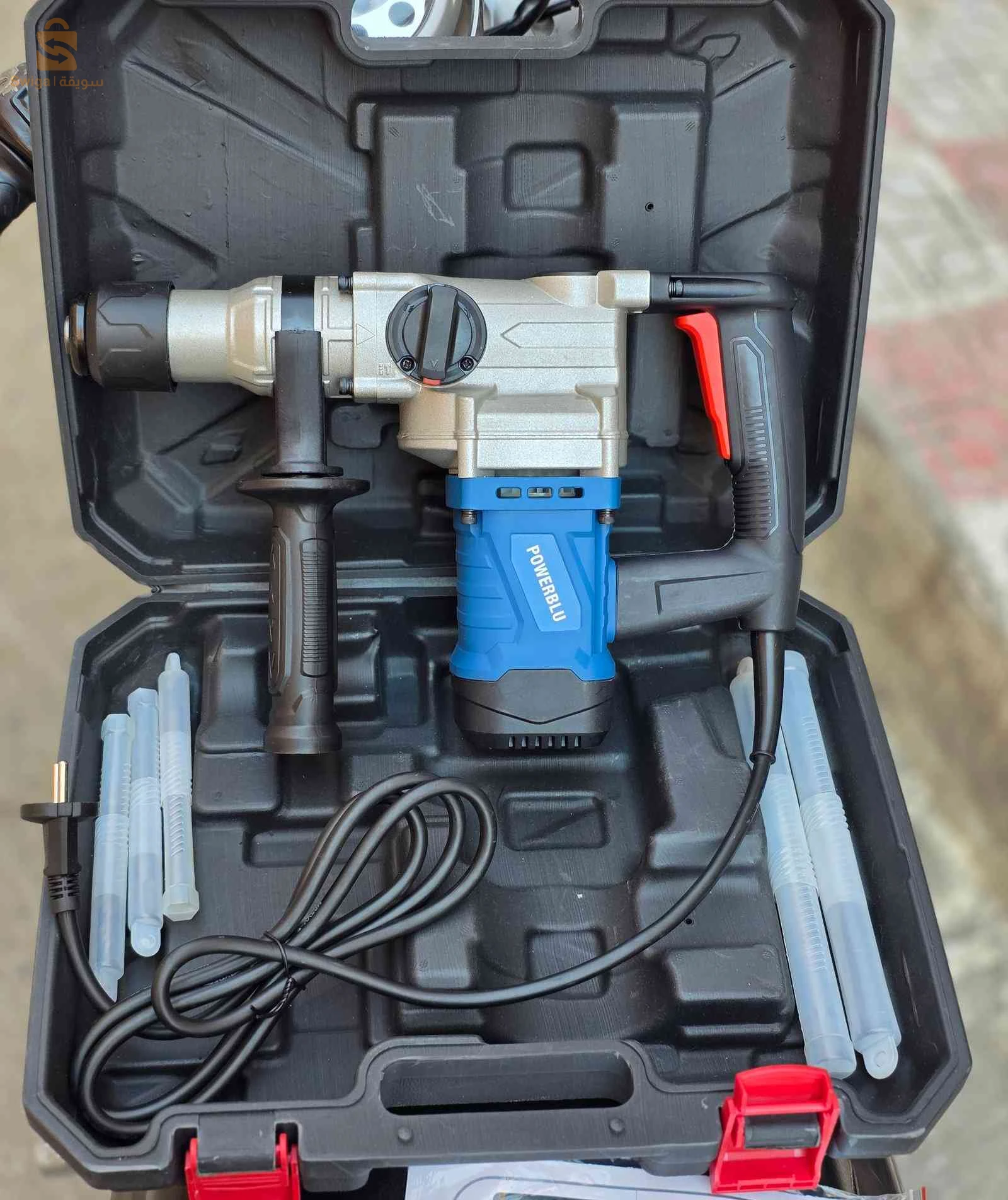 معدات البناء 