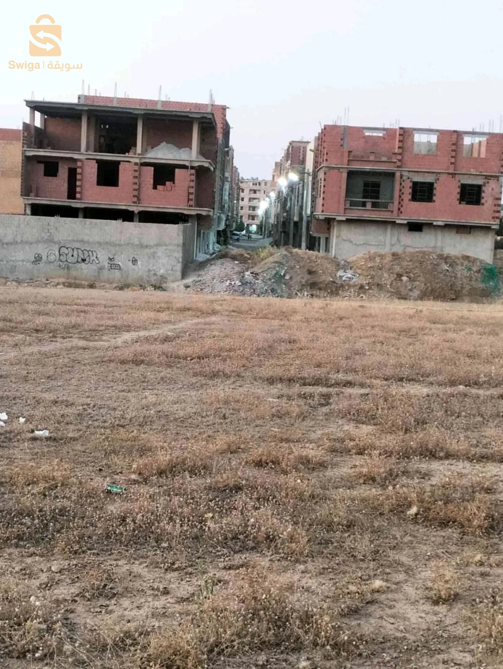 للبيع عقارات اخرى عدد الغرف 5 باتنة