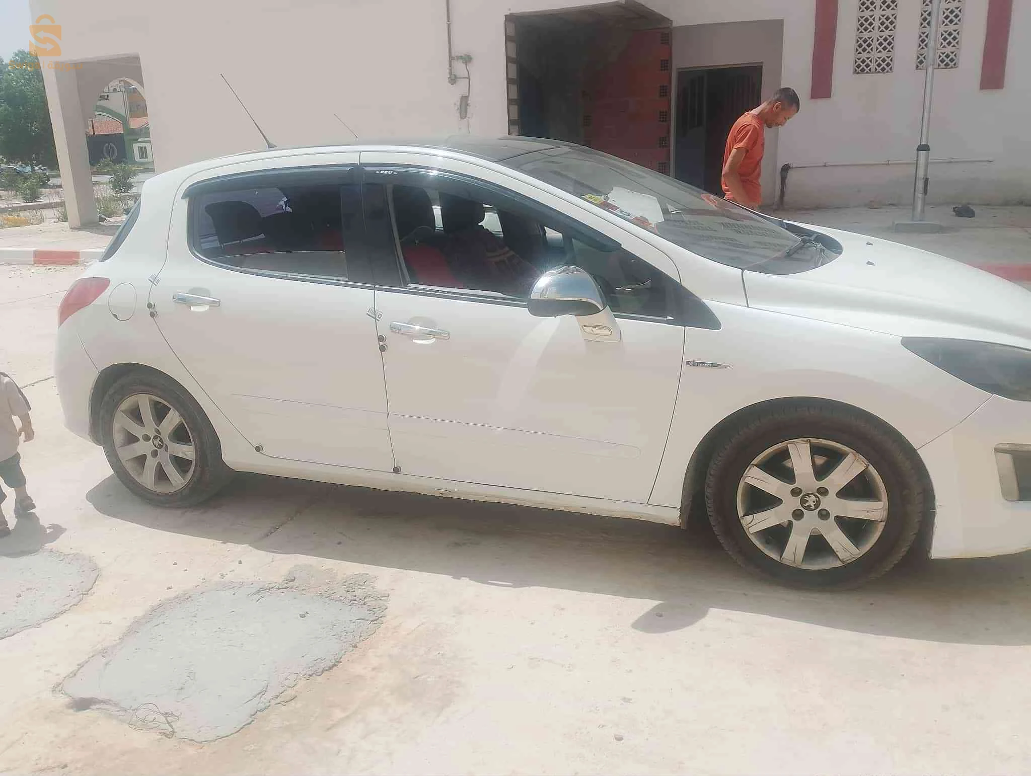 بيجو 308 2012 7 بسكرة