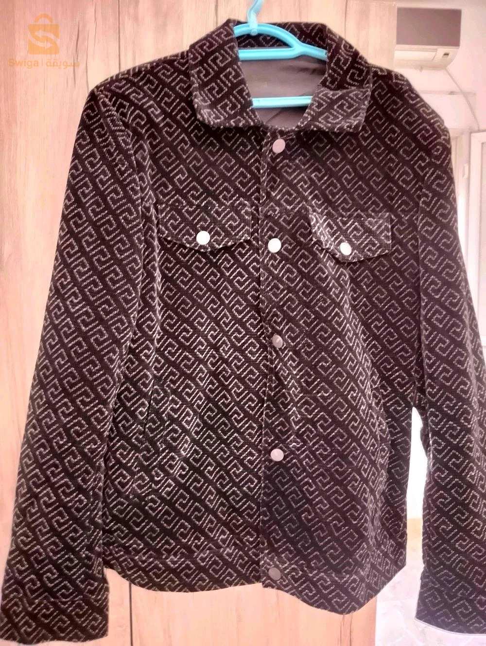 Costumes, manteaux et vestes 