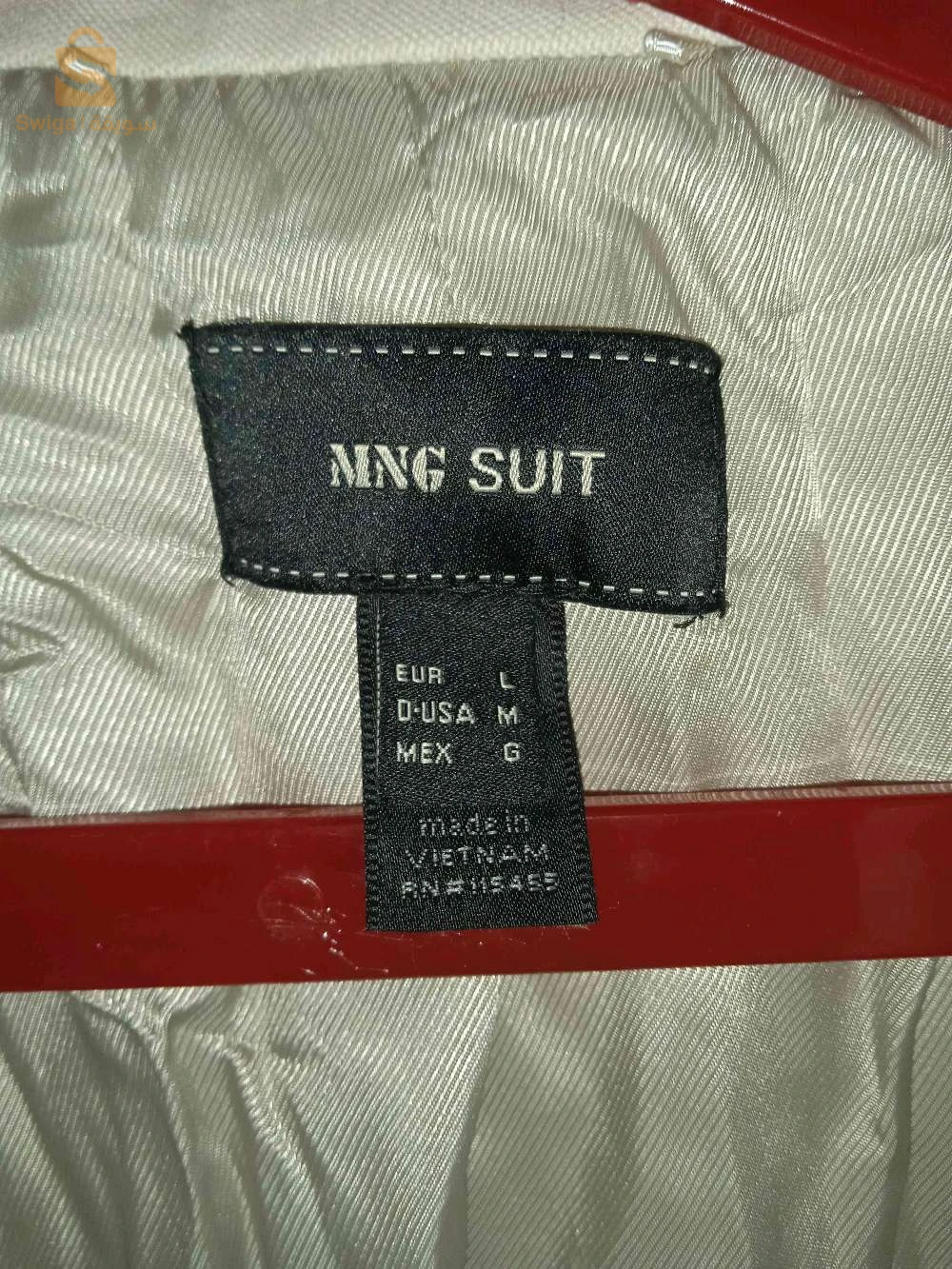 معاطف و جاكيتات 