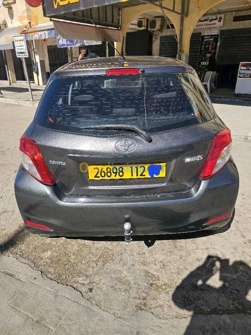 تويوتا Yaris 2012 13 تلمسان