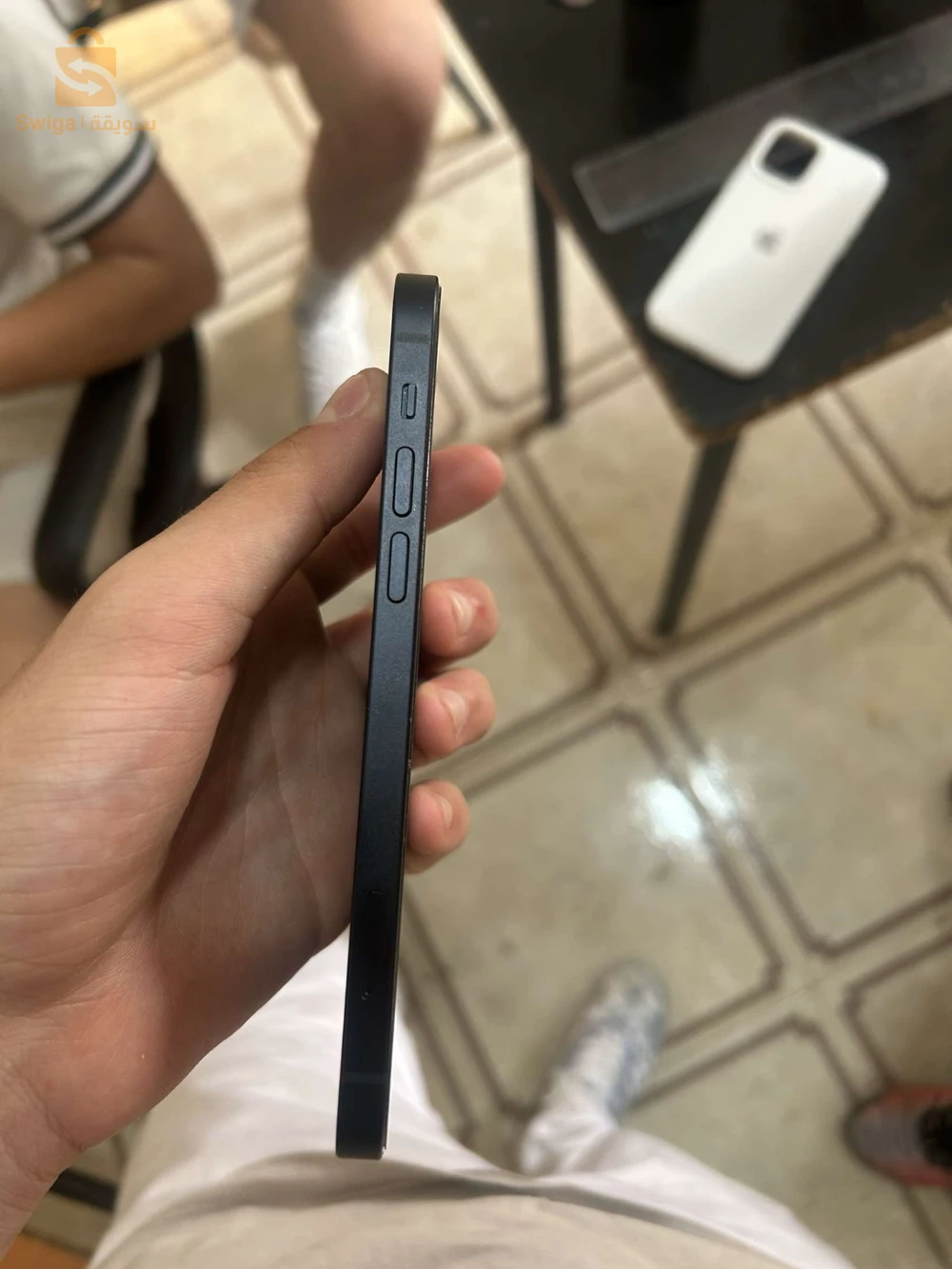 ايفون 12 للبيع
