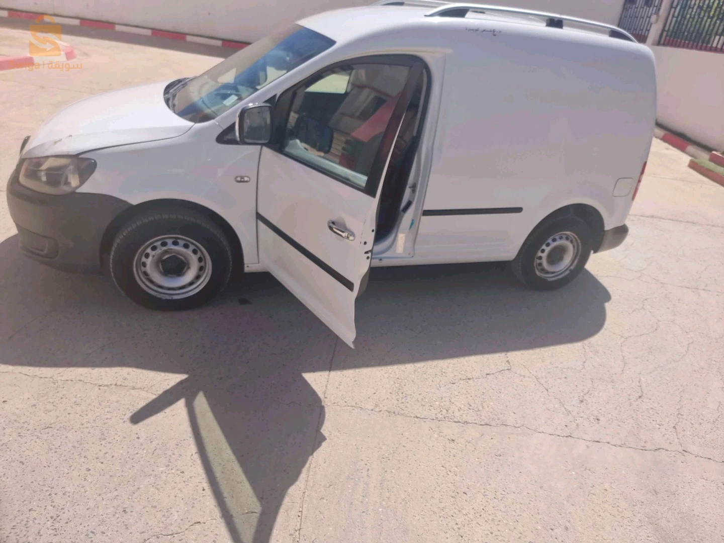 Volkswagen Caddy 2012 10 BOUIRA