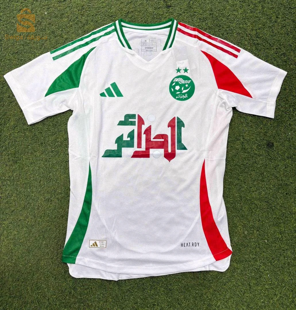 ملابس وأحذية رياضية 