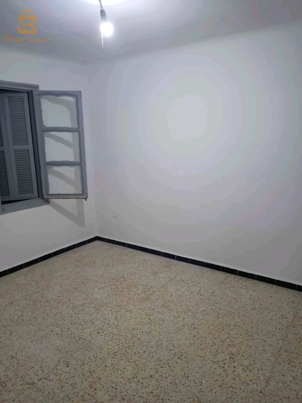 للبيع شقق سكنية عدد الغرف3 44 عين الدفلى