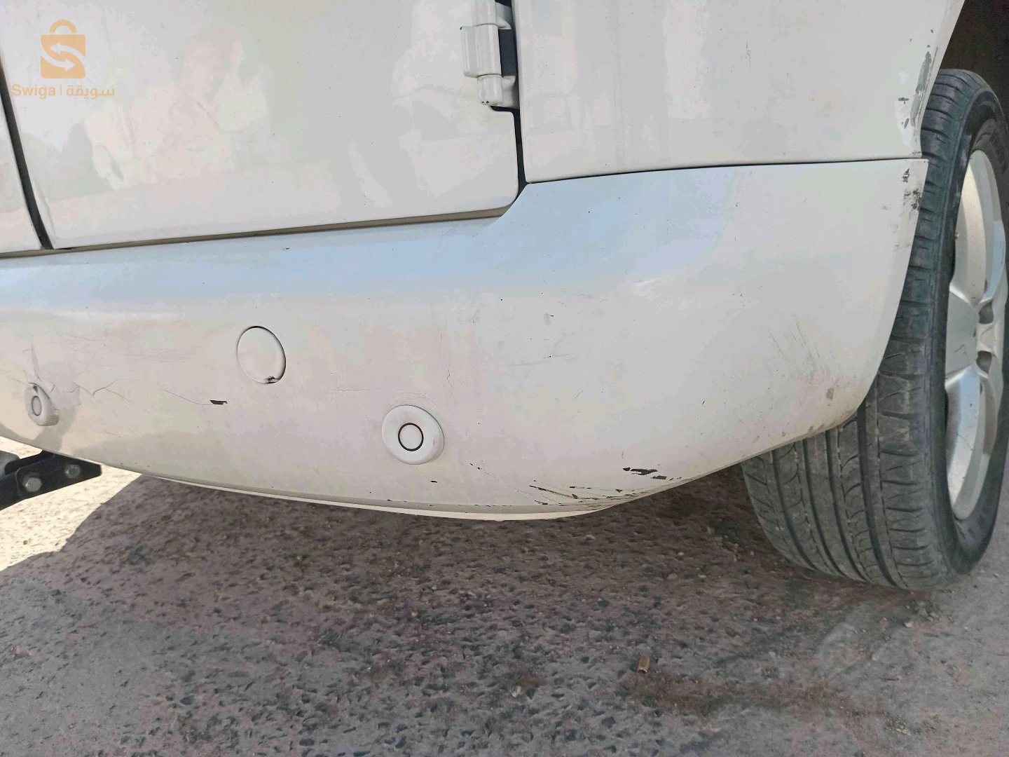 فولكس واجن T_ROC 2011 1  ادرار