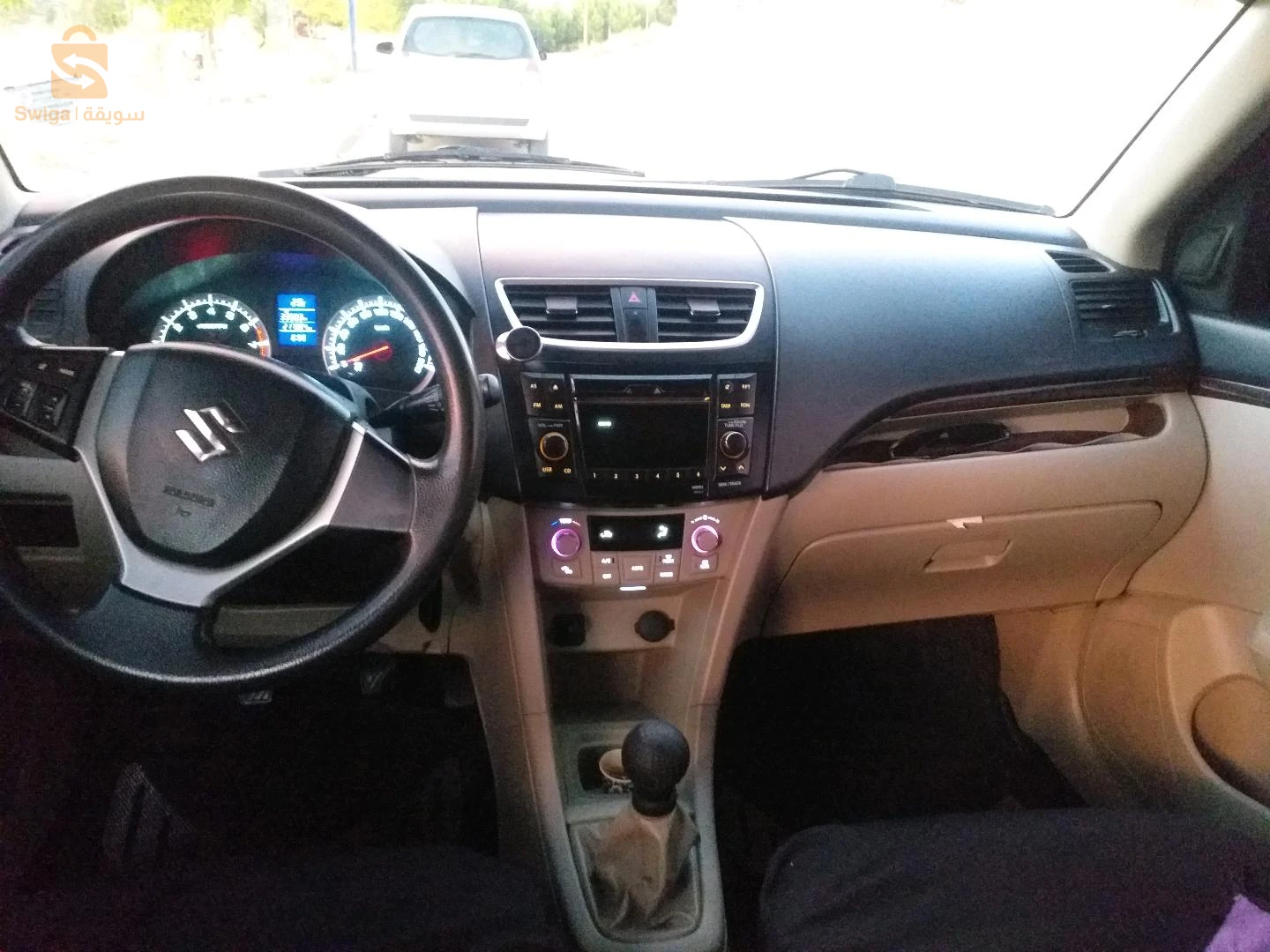 Suzuki Swift 2013 2 CHLEF