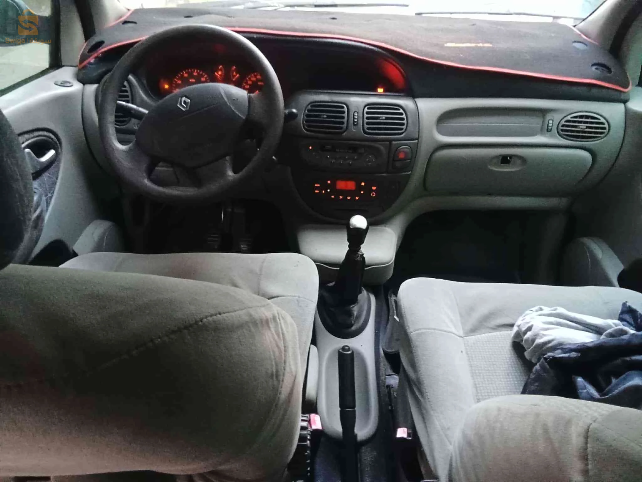 رينو Scenic 2000 28 المسيلة