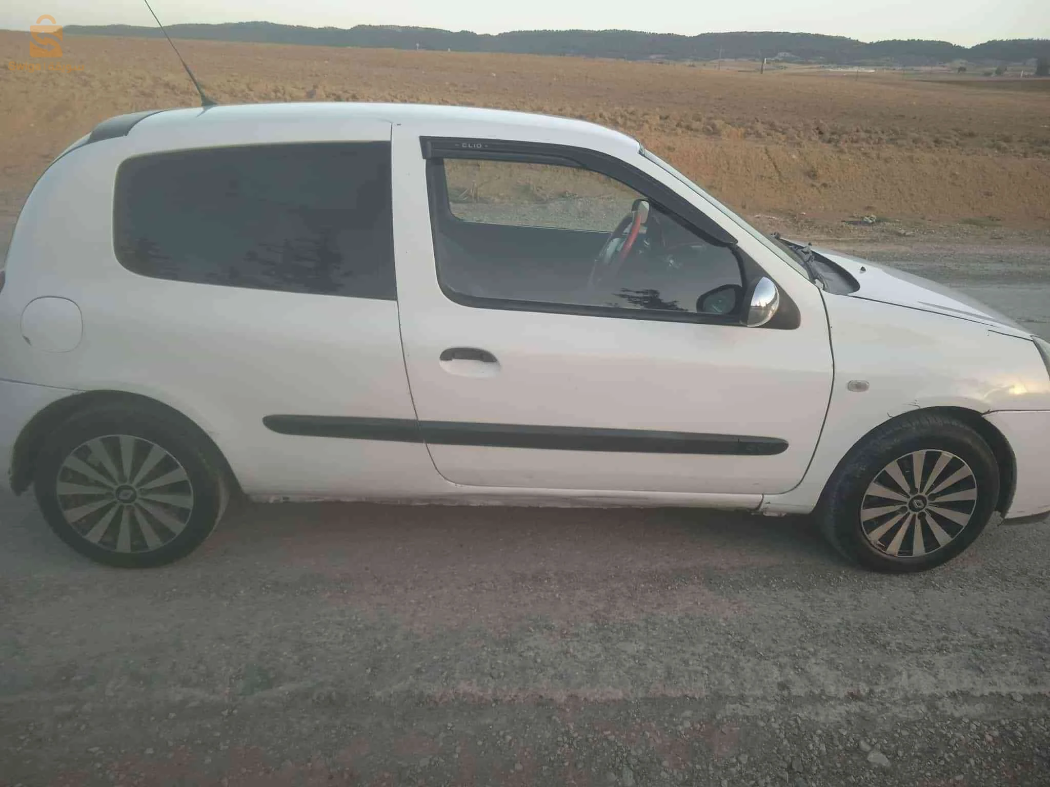 رينو Clio 2 2003 10 البويرة