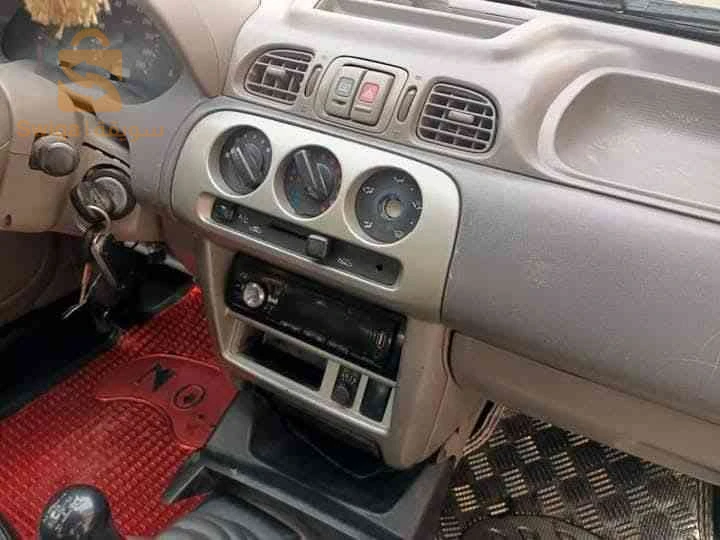نيسان Micra 2002 38 تيسمسيلت