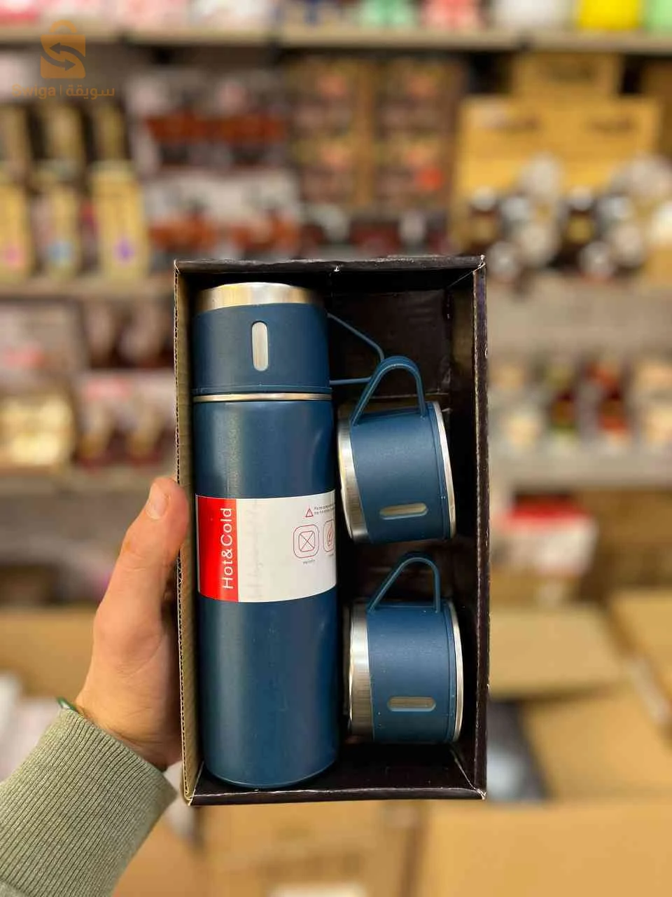 أكواب و فناجين 