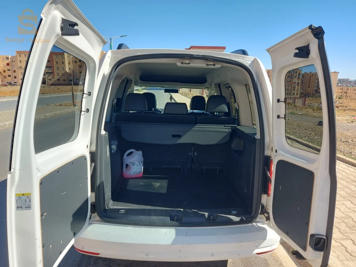 فولكس واجن Caddy 2019 26 المدية