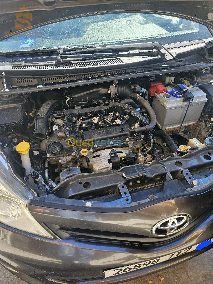 تويوتا Yaris 2012 13 تلمسان