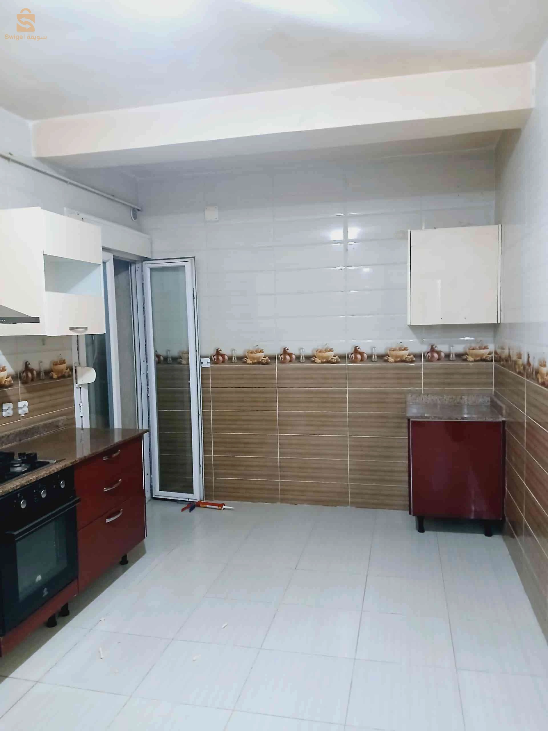 كراء شقق سكنية عدد الغرف4 16 الجزائر