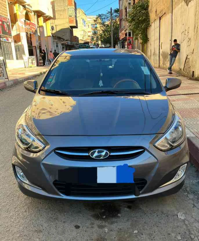 Hyundai Accent 2017 15  TIZI OUZOU
