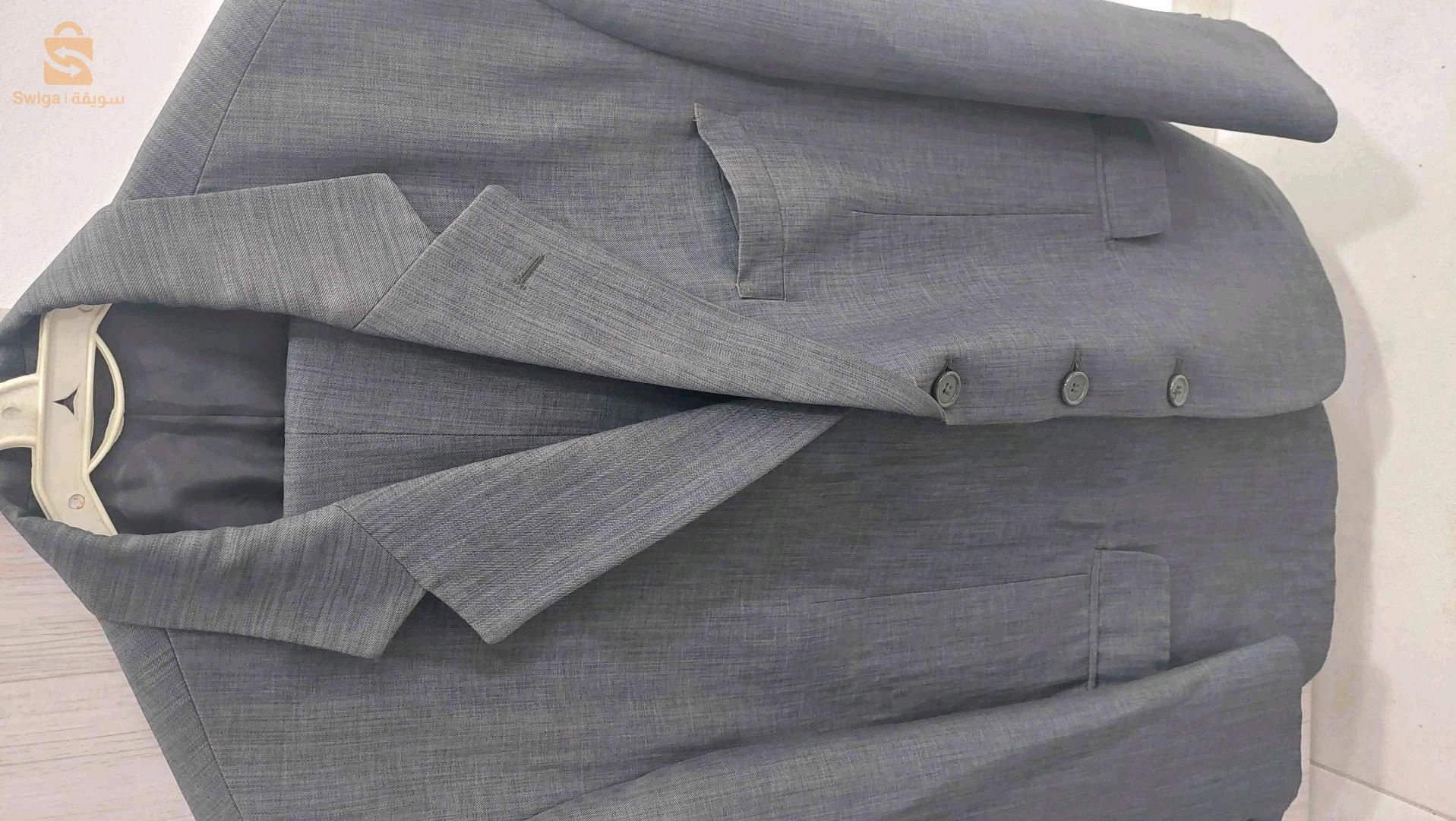 Suits, Coats & Jackets 