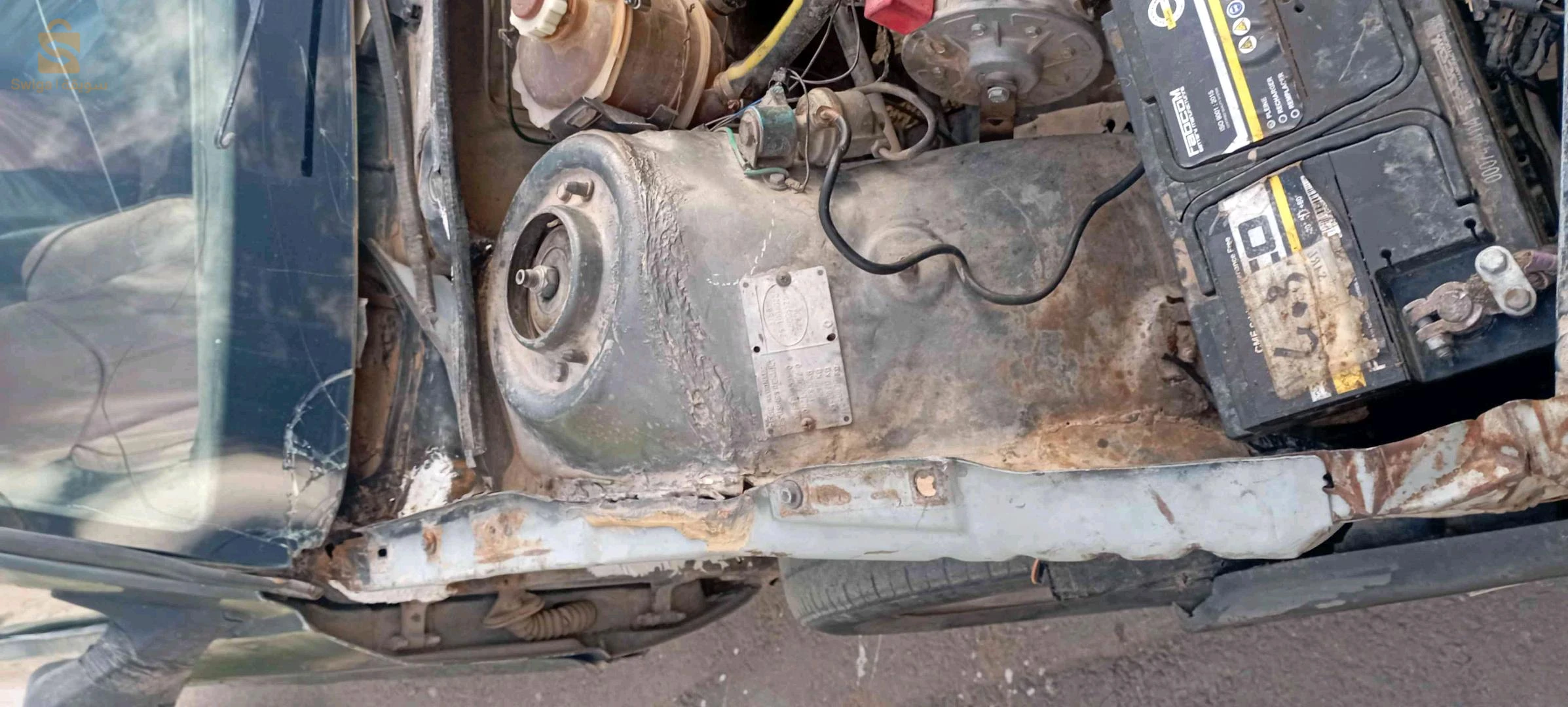 رينو R 21 1990 32 البيض