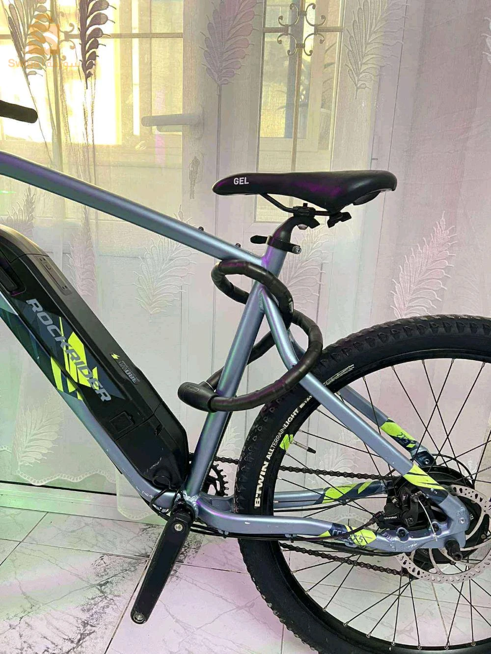 دراجة كهربائية 
rockrider E-st 100
taille XL
27.5 
batterie 380 Wh
ماشي 2000 kilometers 
مزالو جديد 
مرحبا 
0561774544