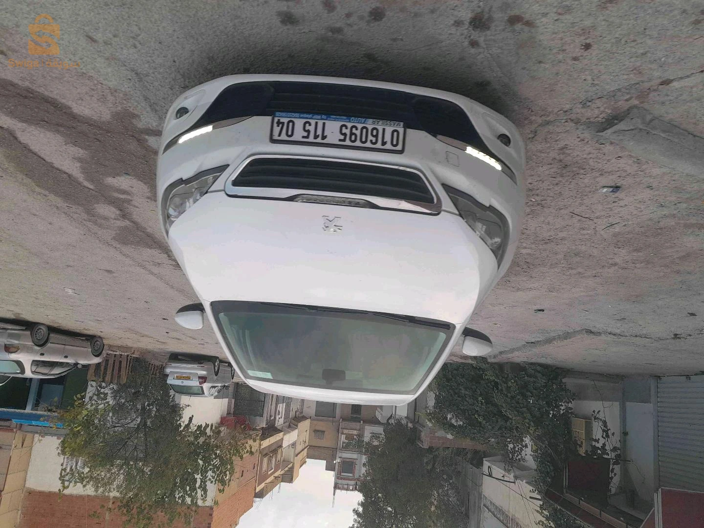 Peugeot 308 2015 4 OUM EL BOUAGHI