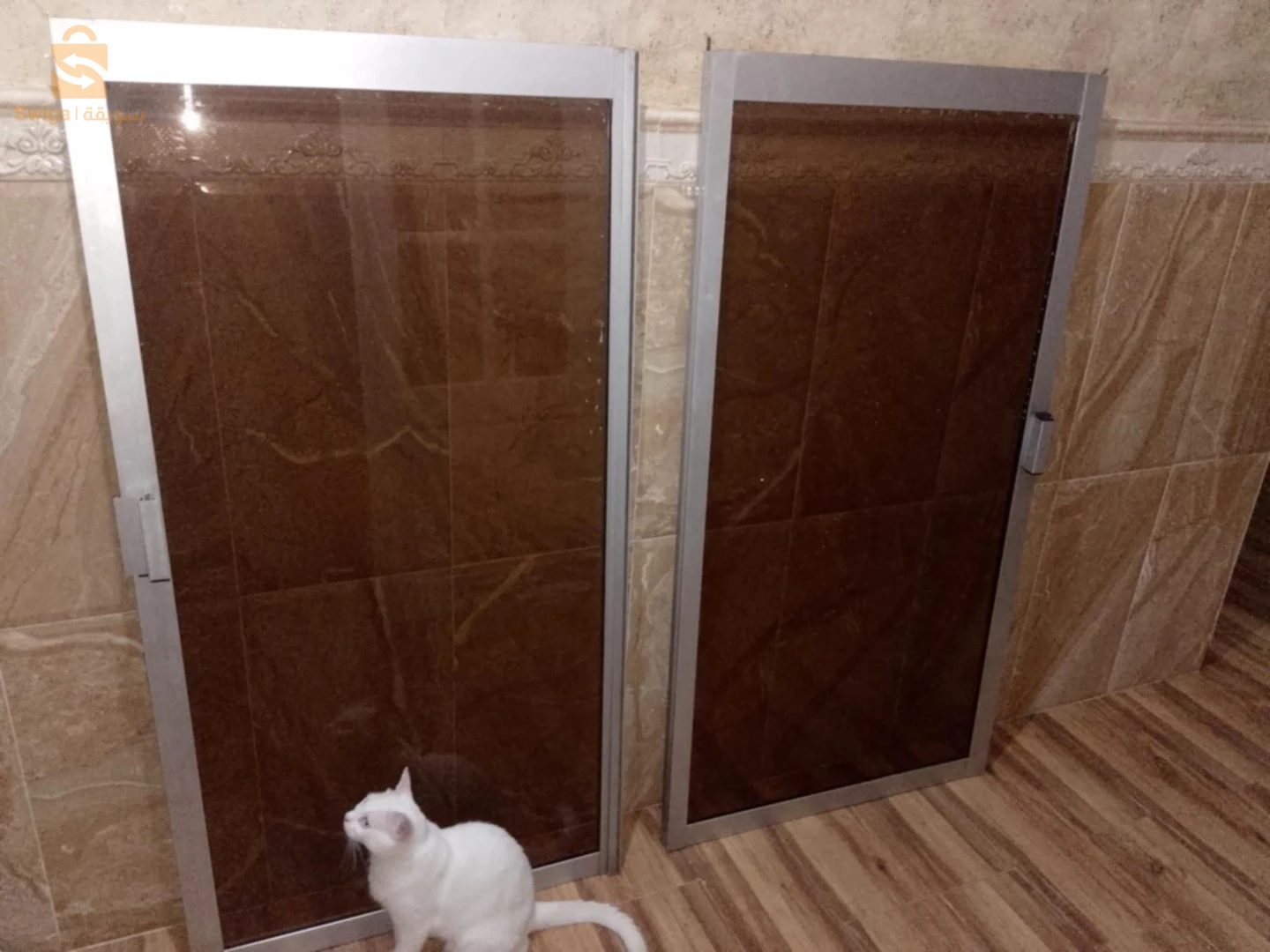 نوافذ كبيرة الحجم و صغيرة الحجم المنيوم
