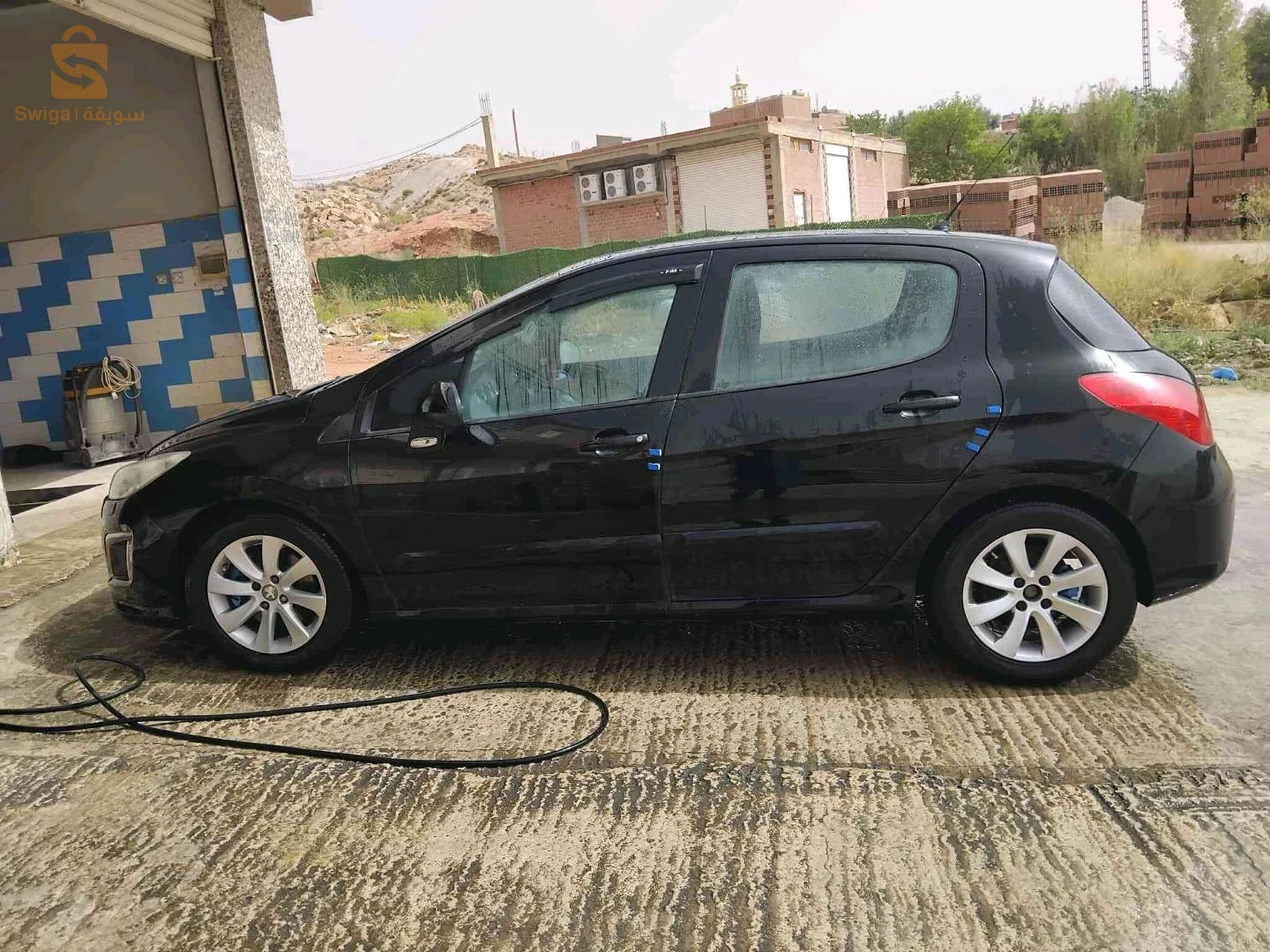 Peugeot 308 2012 5 BATNA