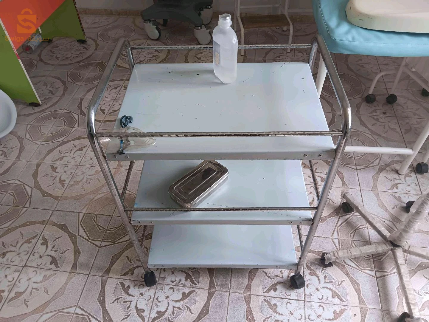 Cabinet medical