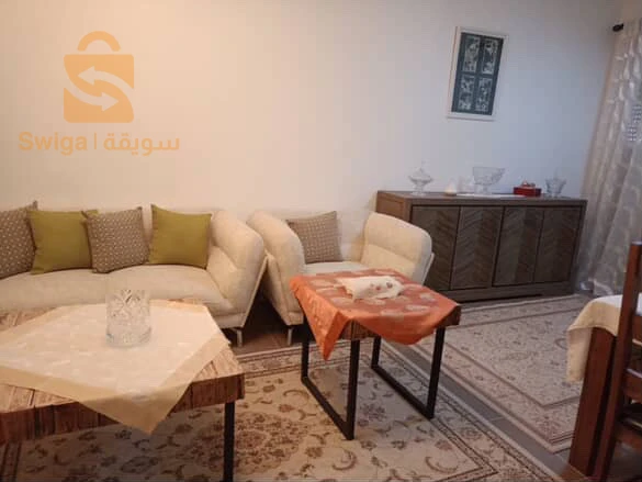 f3 لبيع اطلالة رائعة على البحر كل المرافق قريبة(avec lèvre de franxe)