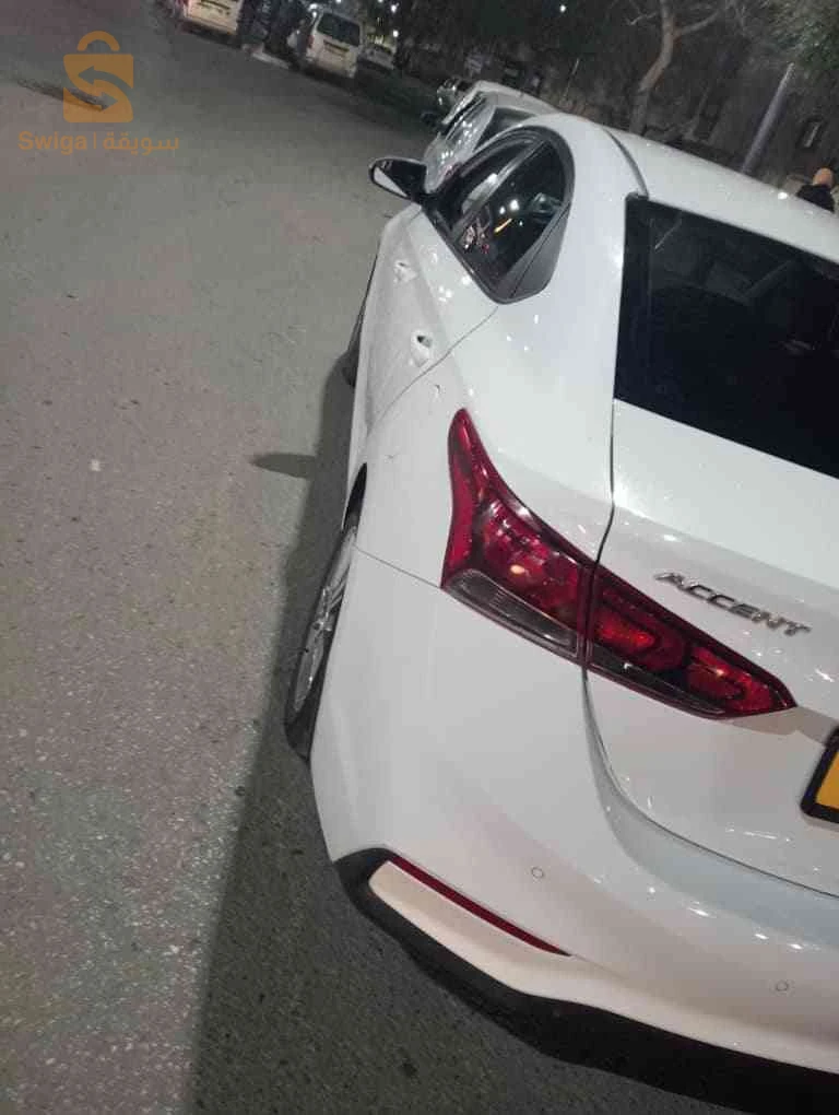 Hyundai Accent 2018 9 BLIDA