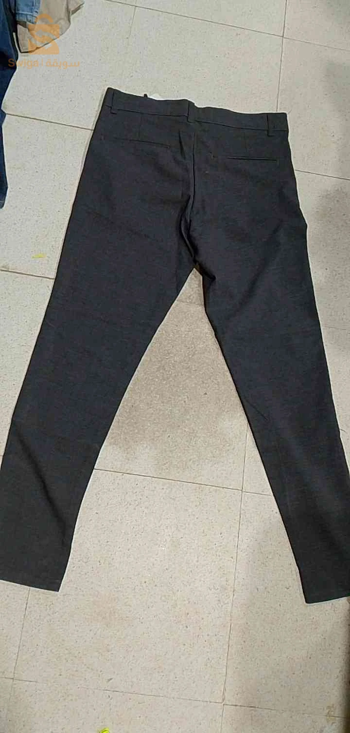 سروال Zara ( taille 31 )
