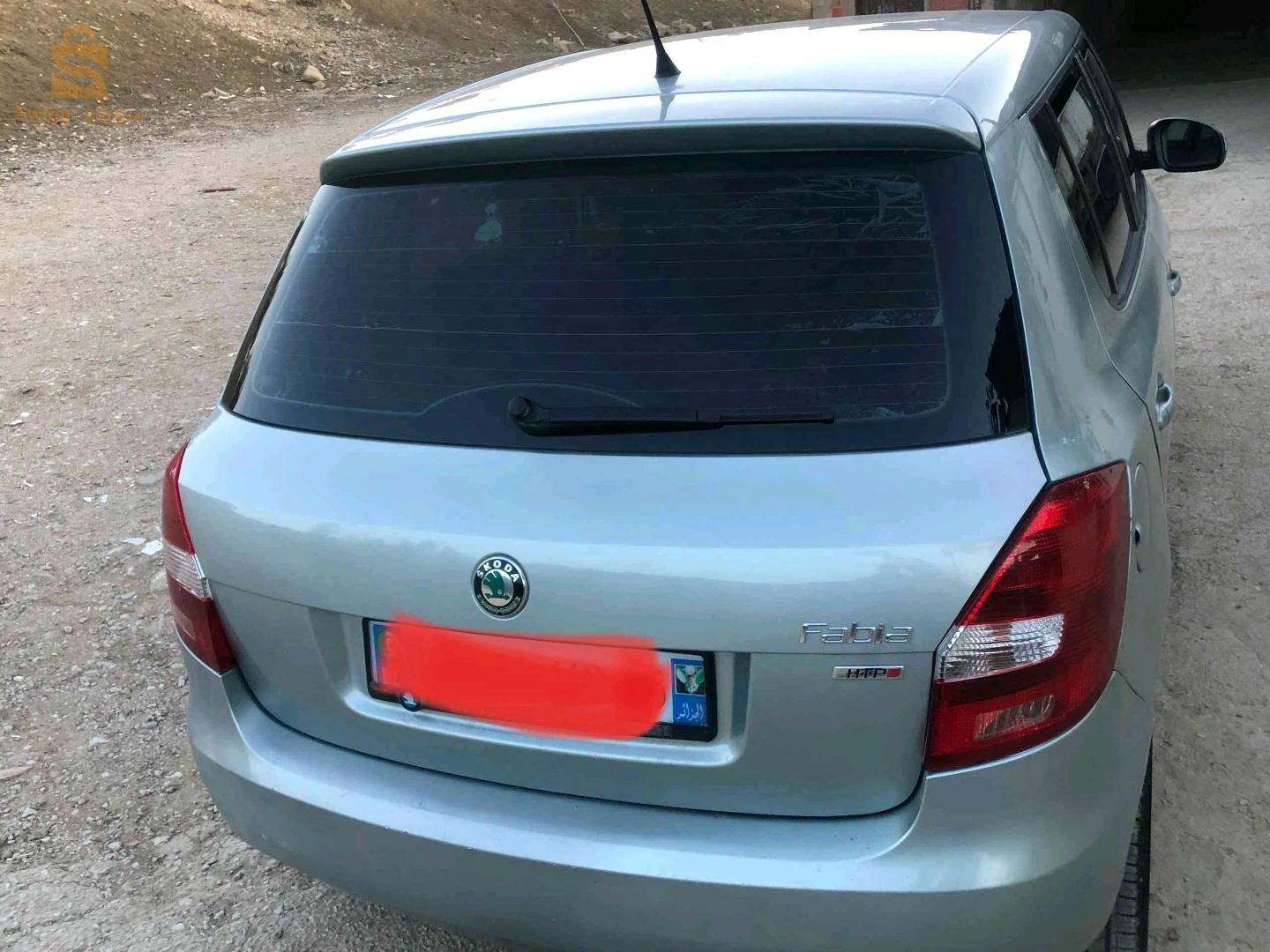 سكودا Fabia 2012 2 شلف