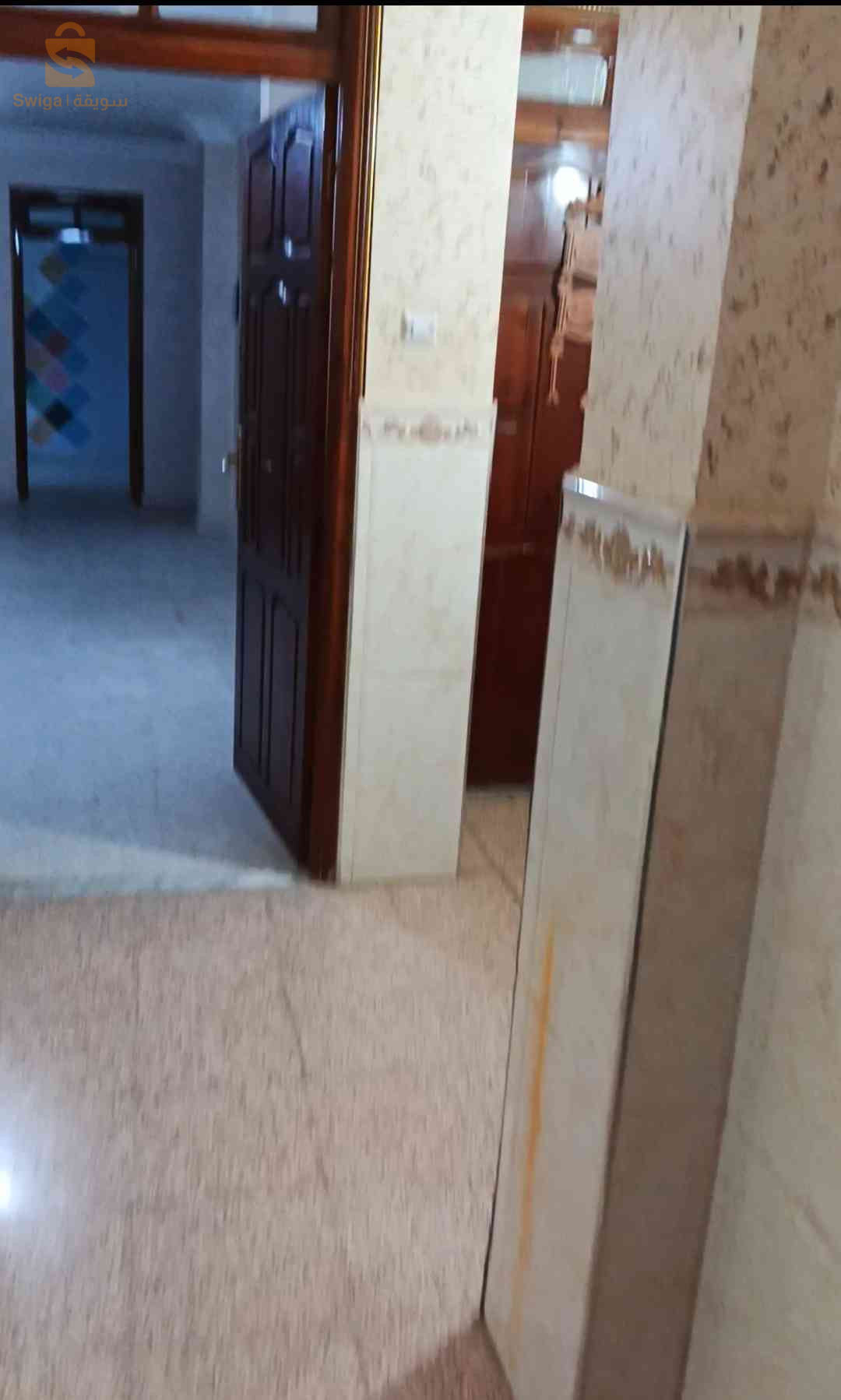 للبيع