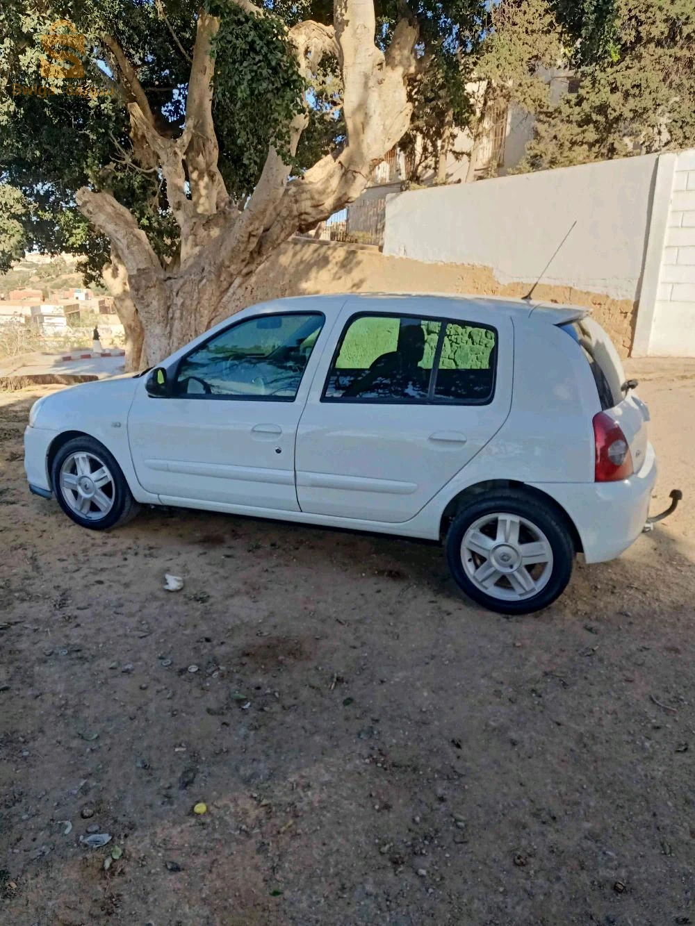 رينو Clio 2 2015 27 مستغانم