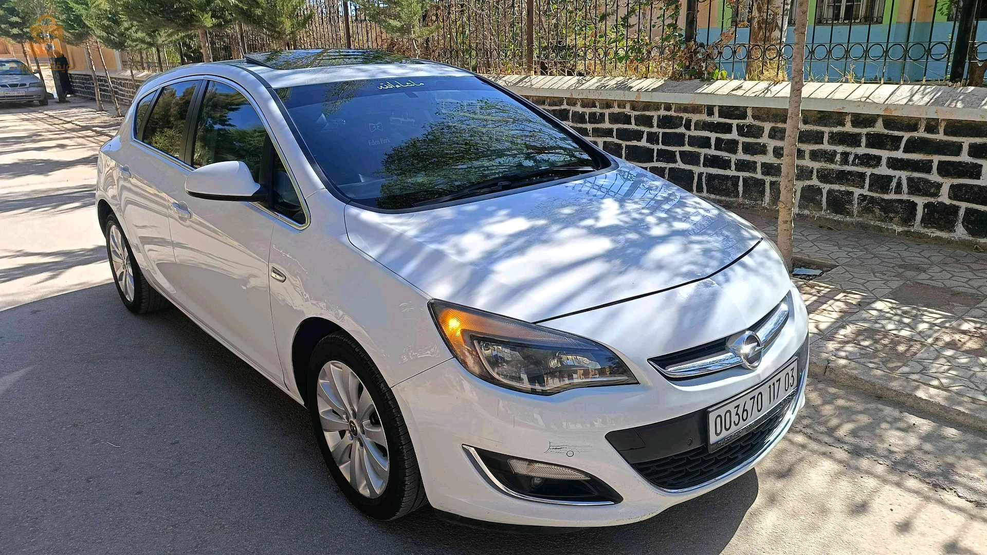 Opel Astra 2017 3 LAGHOUAT