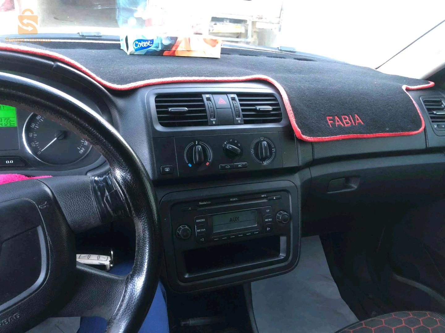 سكودا Fabia 2012 2 شلف