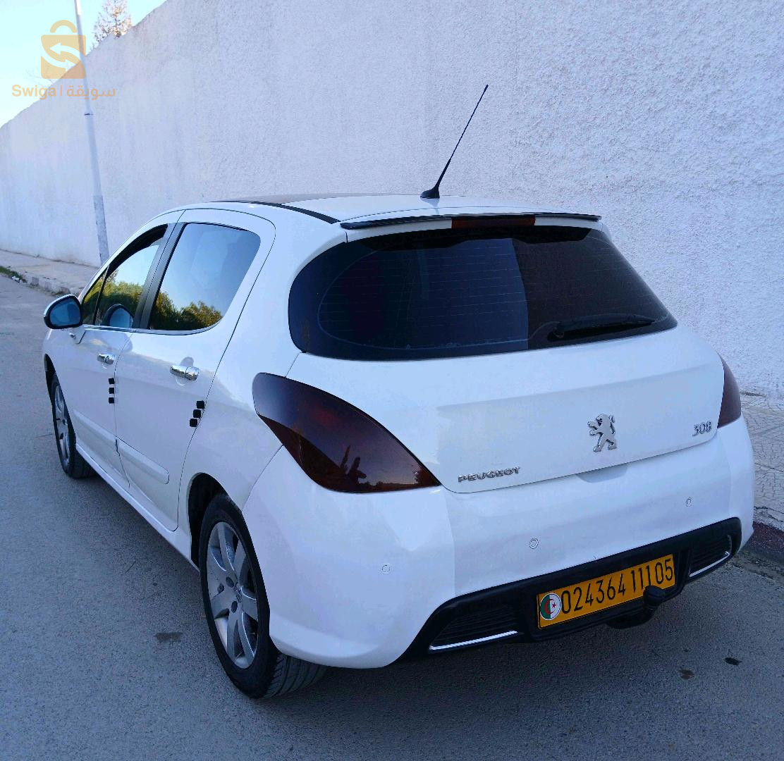 Peugeot 308 2011 5 BATNA