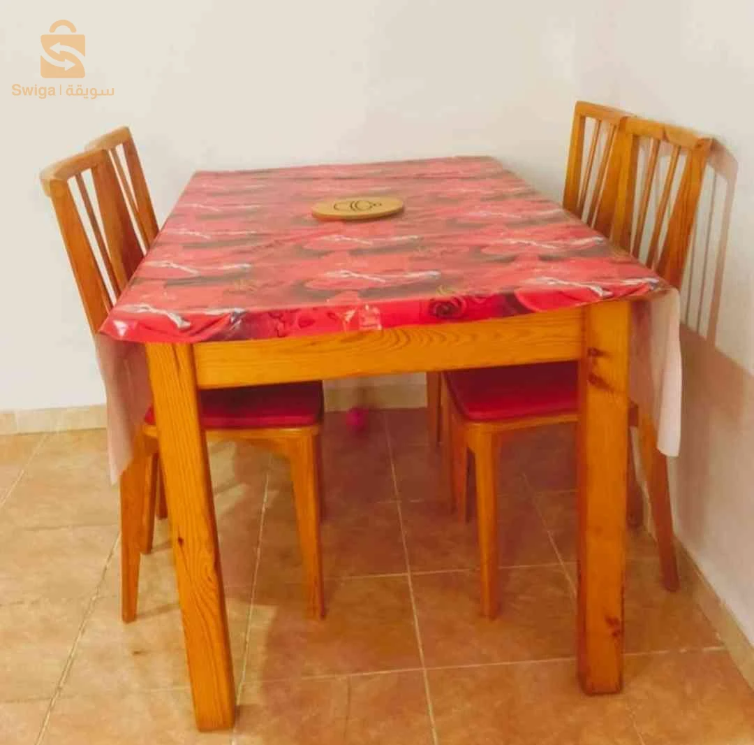 table 4 chaises bois hêtre