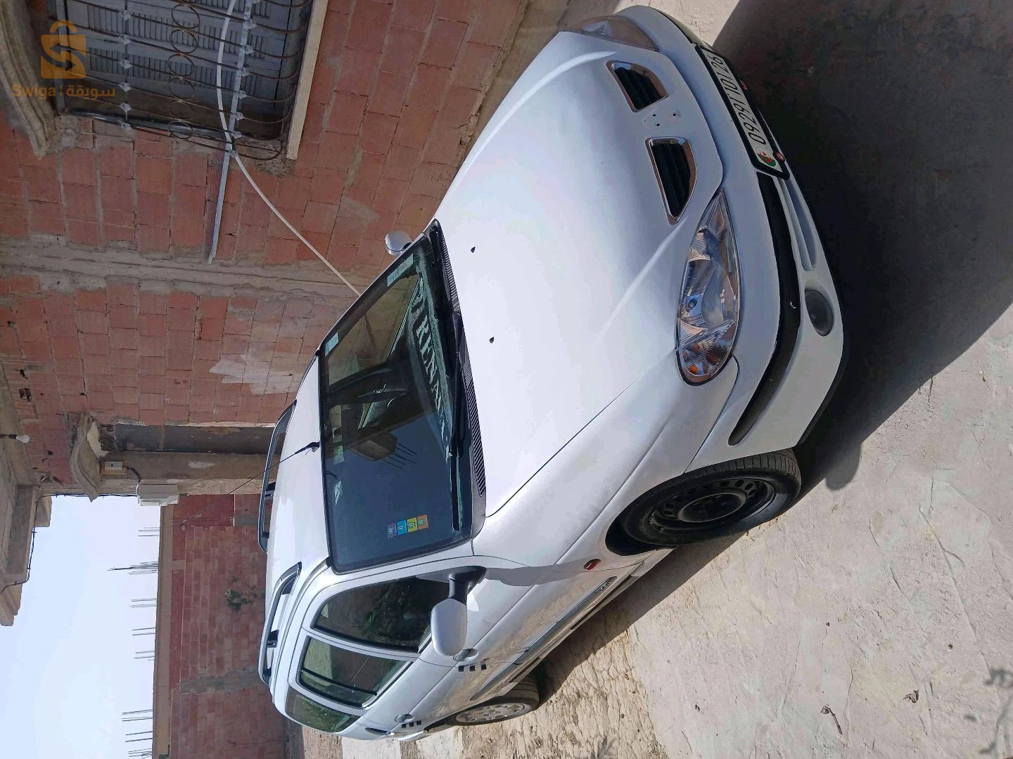 سيات ARONA 2001 26 المدية